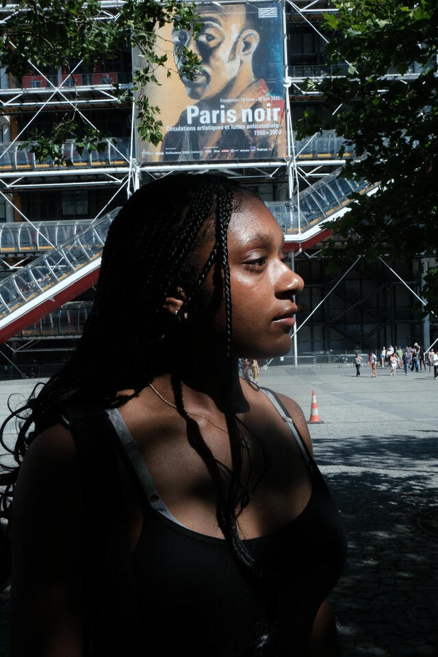 Black Queen in Paris